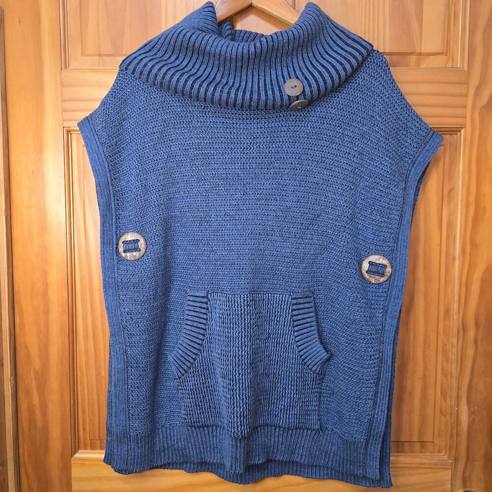 ANGEL Poncho/Vest Navy Blue Size small! Adorable button accents